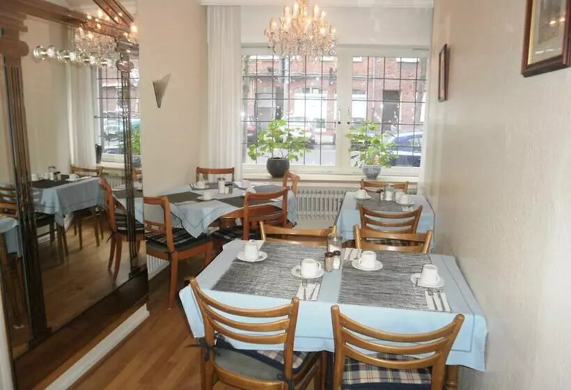 Altstadt Hotel Rheinblick