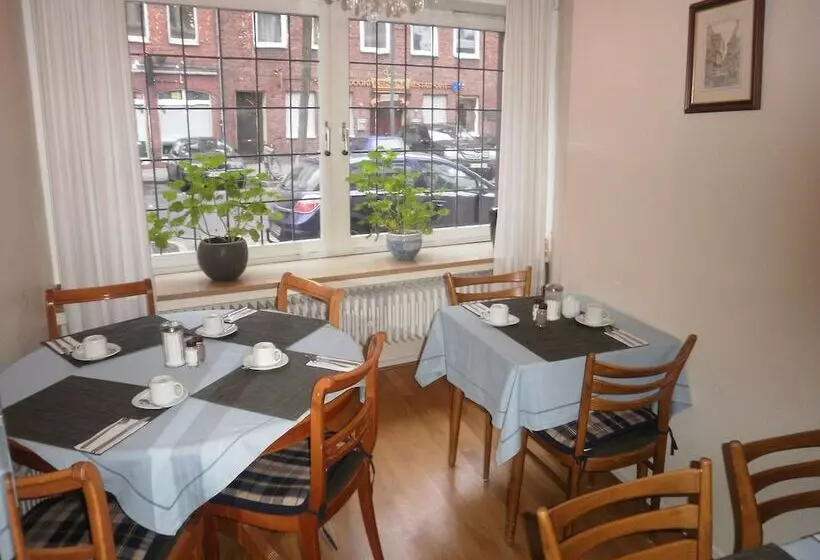 Altstadt Hotel Rheinblick