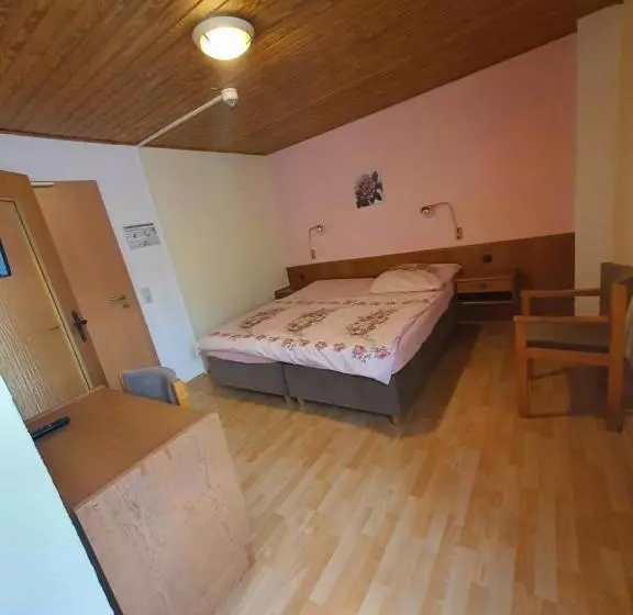 Отель Busch In Wilster