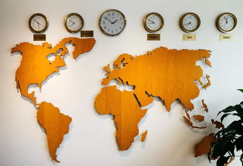 בית מלון כפרי Consul Retro