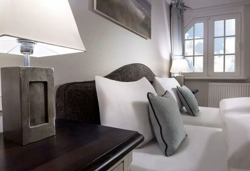 Отель Dorint Strandresort & Spa Westerland/sylt