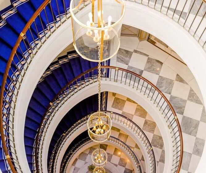 Excelsior Hotel Ernst Am Dom