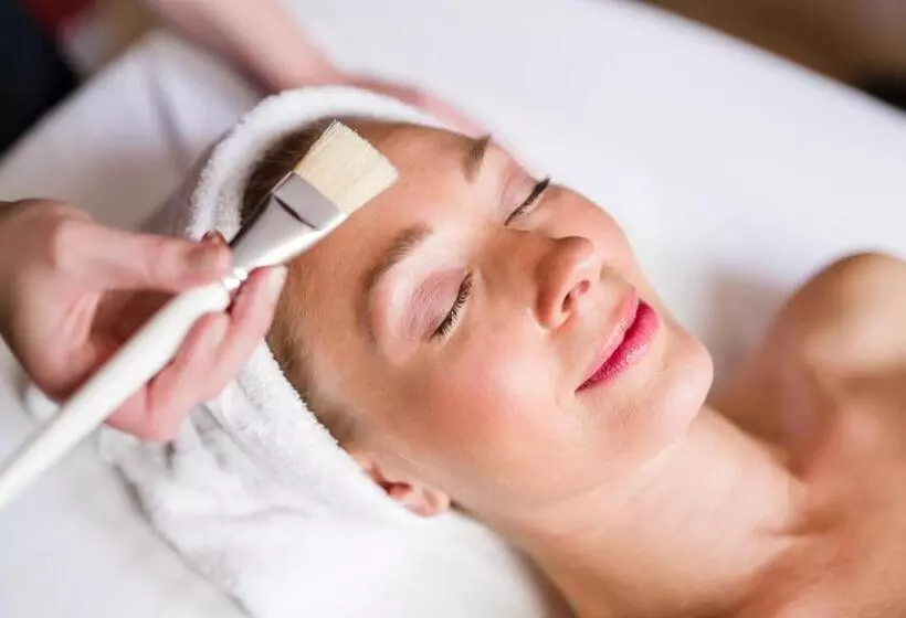 فندق Gräflicher Park Health & Balance Resort