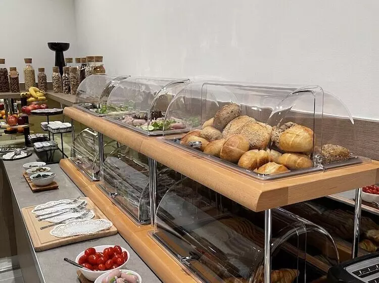 Palm Premium Hotel & Apartments