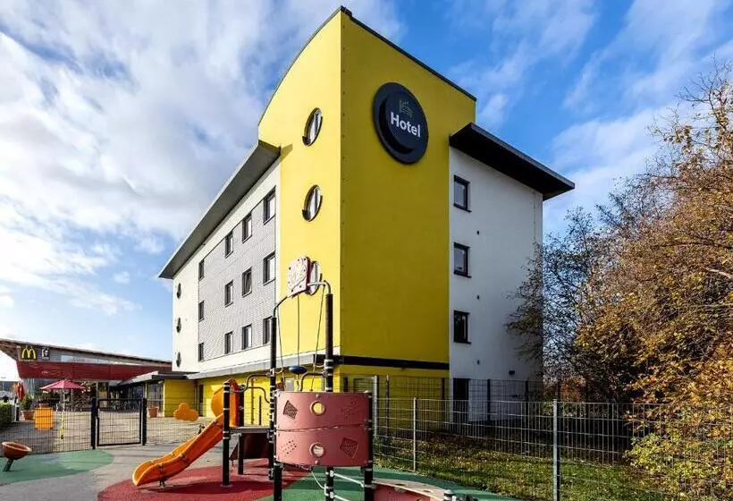 בית מלון כפרי Rhynern Nord