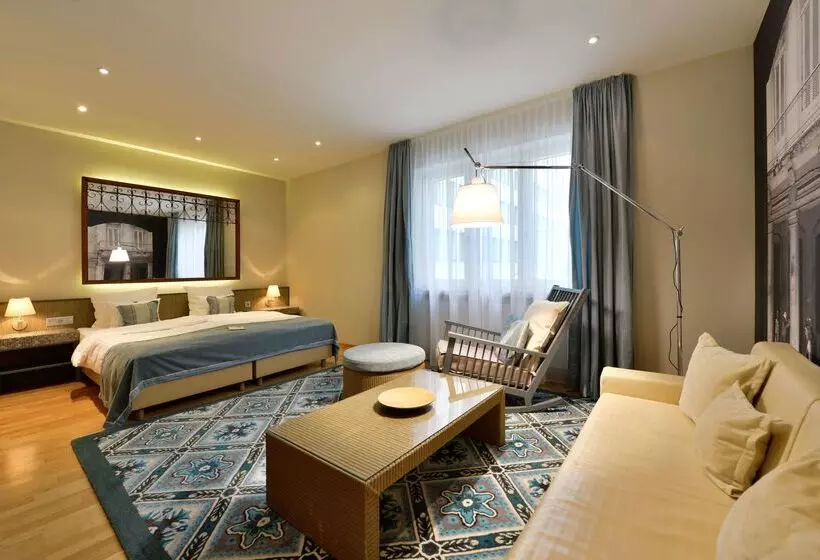 Best Western Premier Hotel Victoria