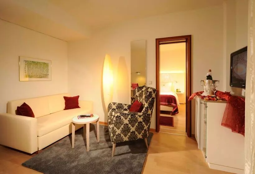 Best Western Premier Hotel Victoria