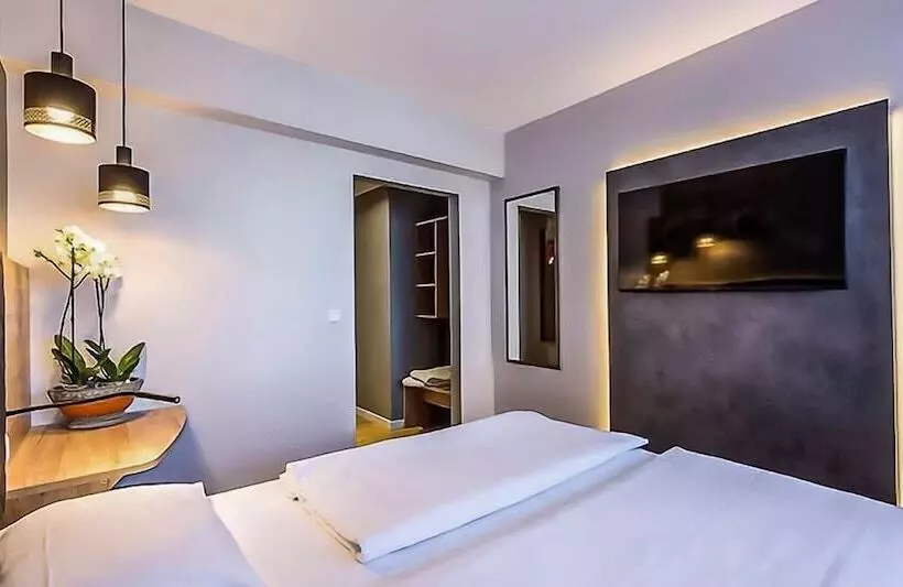 فندق Plaza Inn Rieker Stuttgart Hauptbahnhof