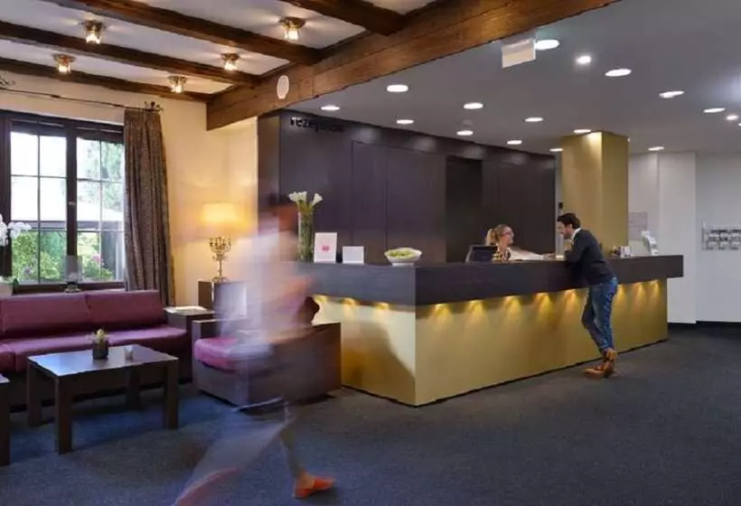 Relexa Waldhotel Schatten Stuttgart