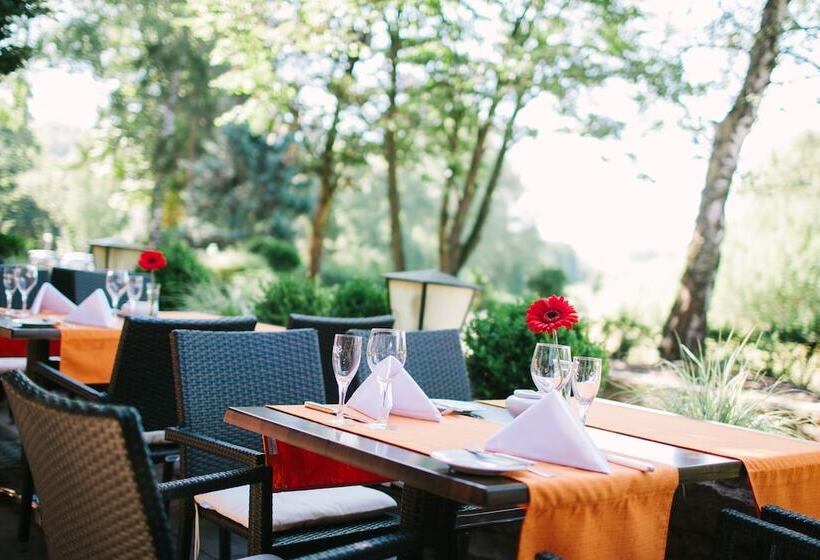 Relexa Waldhotel Schatten Stuttgart