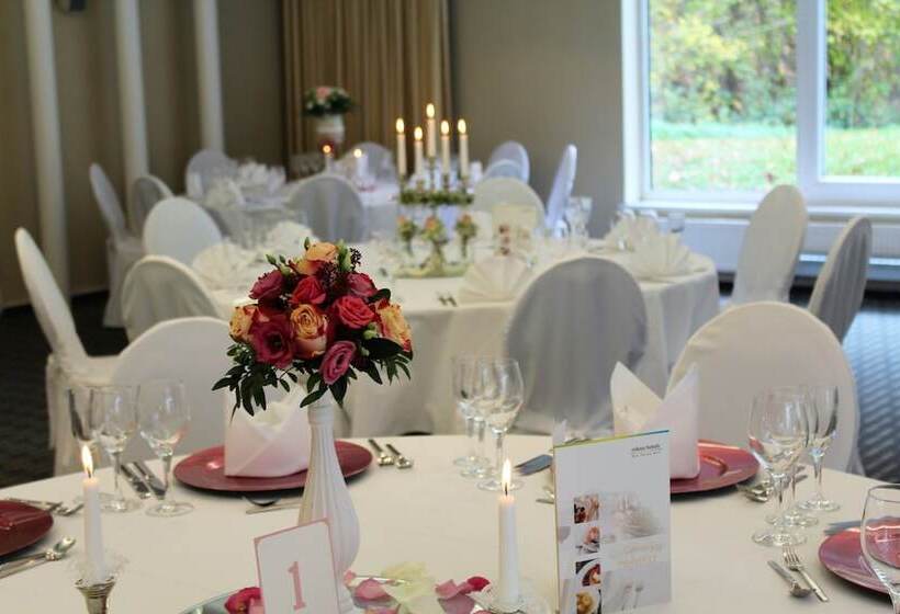 Relexa Waldhotel Schatten Stuttgart