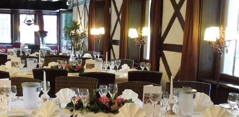 Relexa Waldhotel Schatten Stuttgart