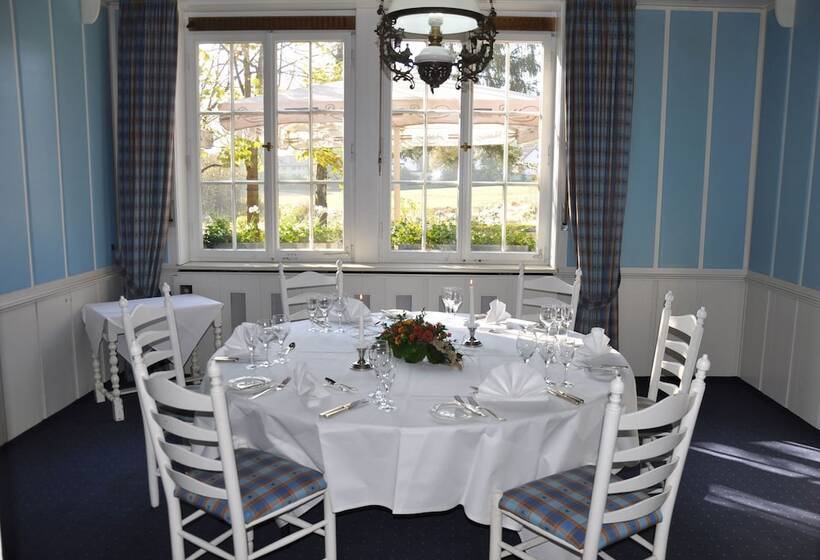 Relexa Waldhotel Schatten Stuttgart