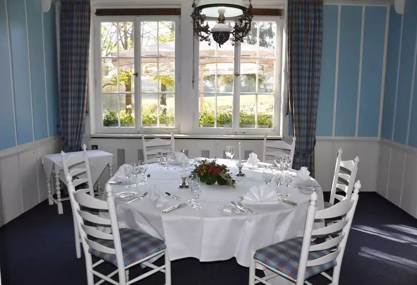 Relexa Waldhotel Schatten Stuttgart