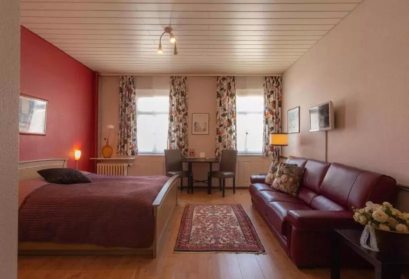 호텔 Restaurant Krone