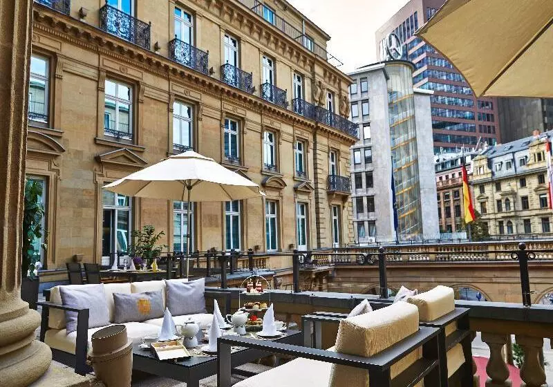 Отель Steigenberger Icon Frankfurter Hof