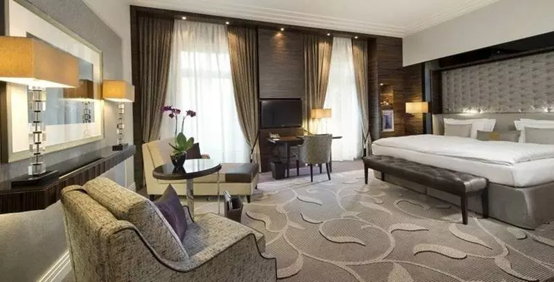 Отель Steigenberger Icon Frankfurter Hof