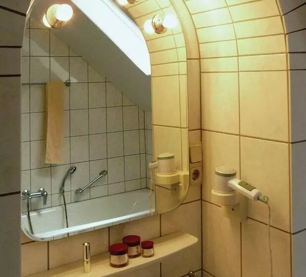 Landhotel Niederthäler Hof