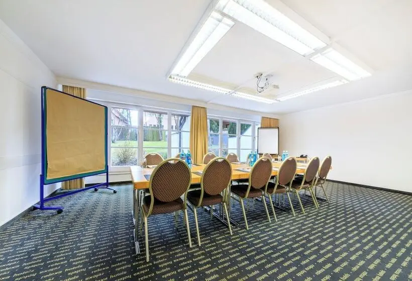 relexa hotel Schatten Stuttgart