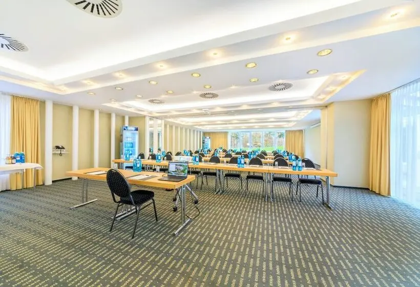 relexa hotel Schatten Stuttgart