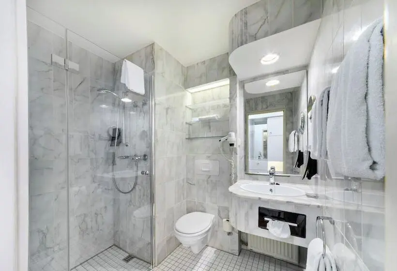 relexa hotel Schatten Stuttgart
