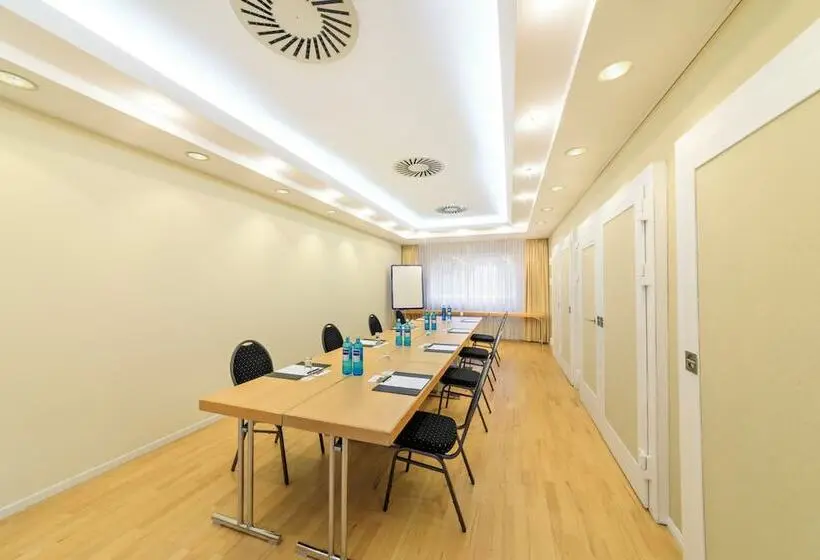relexa hotel Schatten Stuttgart