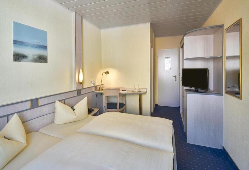 Отель Alfa City Centre