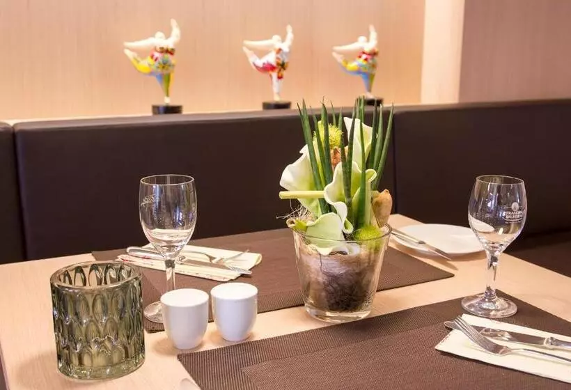 فندق Bayerischer Hof