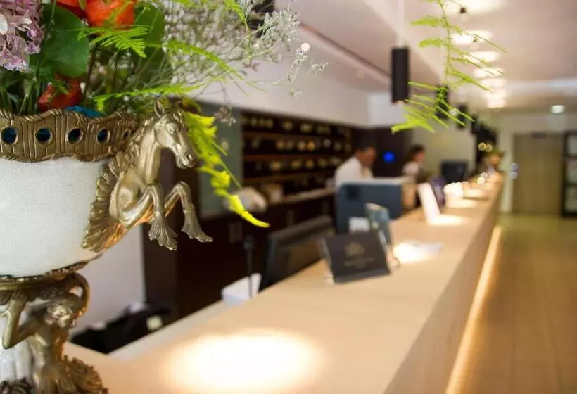 فندق Bayerischer Hof