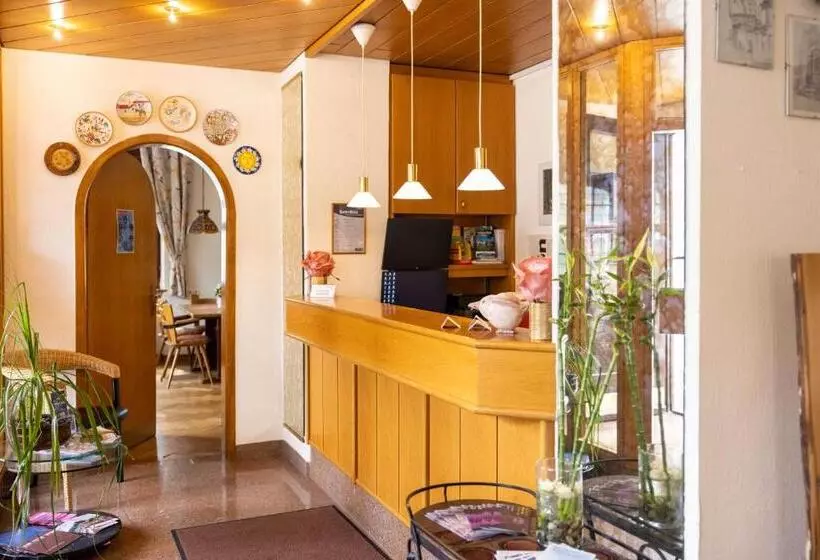 فندق Garni Lehrertal