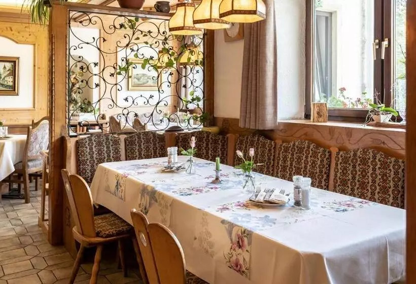 فندق Gasthof Zum Dragoner