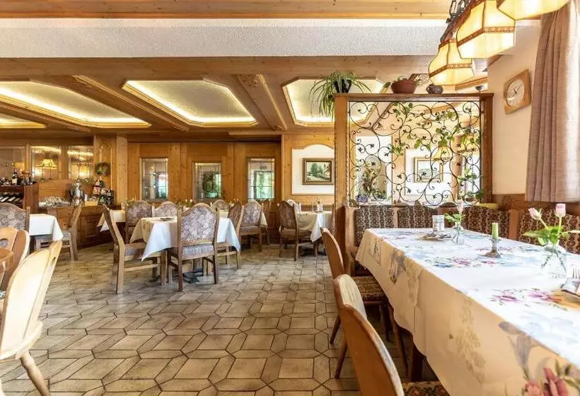 فندق Gasthof Zum Dragoner