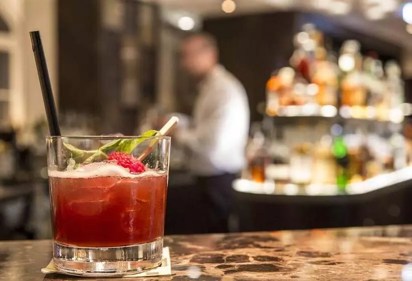 هتل Gewandhaus Dresden, Autograph Collection