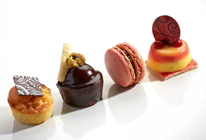 هتل Gewandhaus Dresden, Autograph Collection