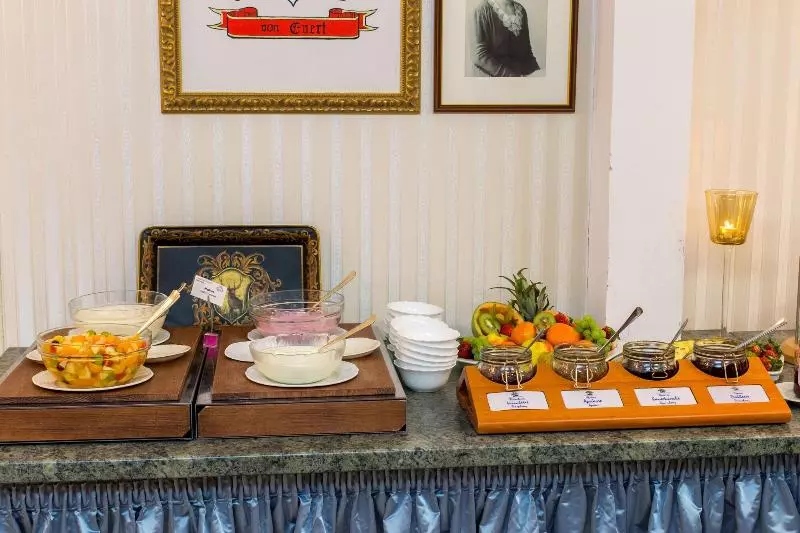 Historik Hotel Goldener Hirsch Rothenburg