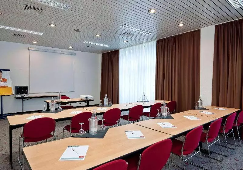 Ibis Hotel Regensburg City