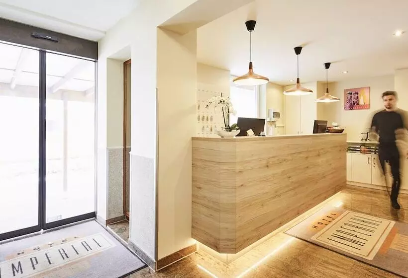 בית מלון כפרי Imperial