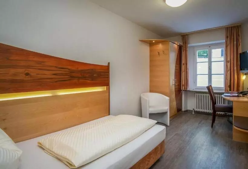 Отель Passauer Wolf