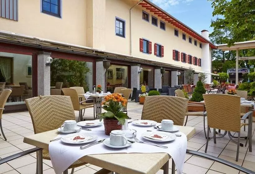 Hotel Sauerlacher Post