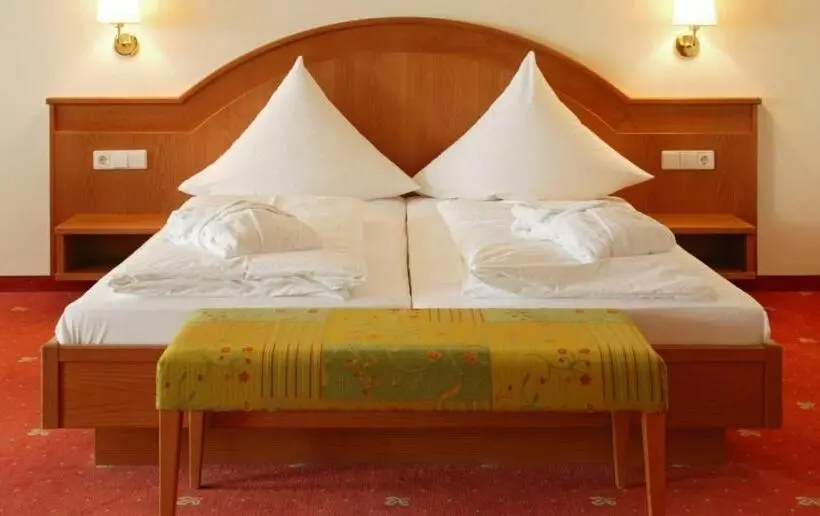 فندق Schwarzwald Sonnenhof