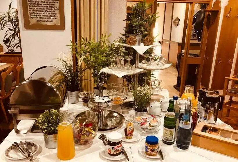 Отель Und Restaurant Lamm