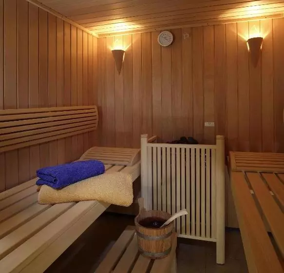 Wirtshaus & Hotel Goldener Greif