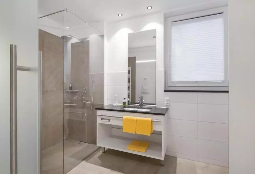 Wirtshaus & Hotel Goldener Greif