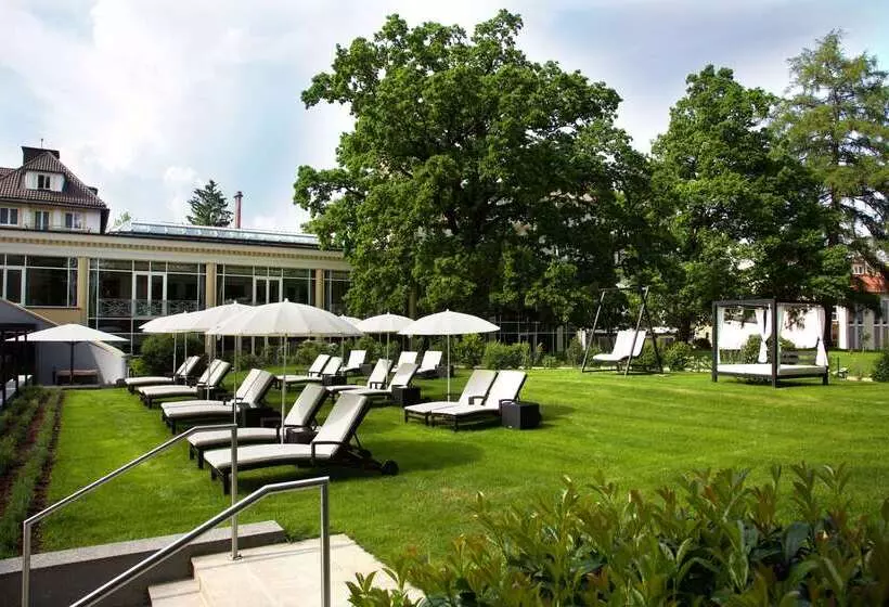 Steigenberger Hotel Der Sonnenhof