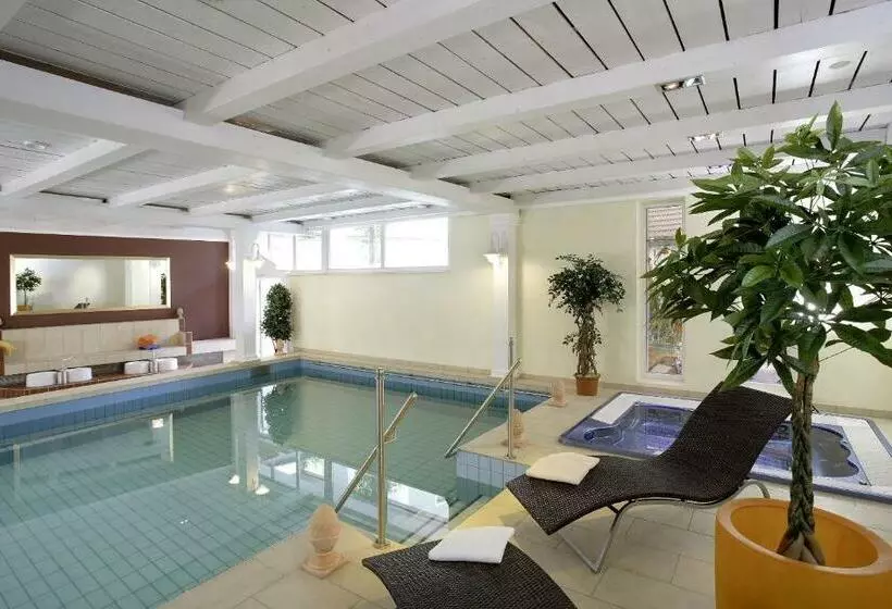 Wirtshaus & Hotel Goldener Greif