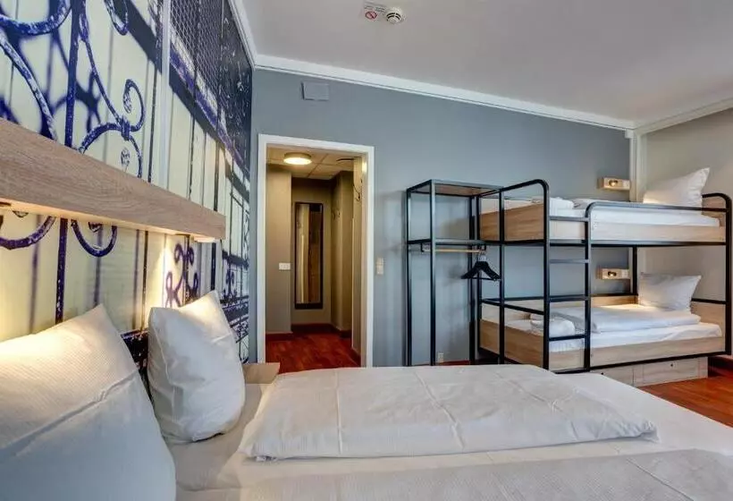 فندق صغير Urban House Copenhagen By Meininger