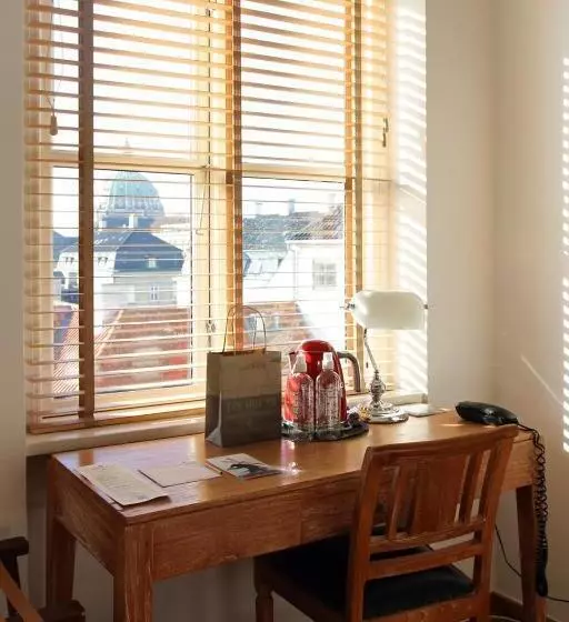 Отель Babette Guldsmeden