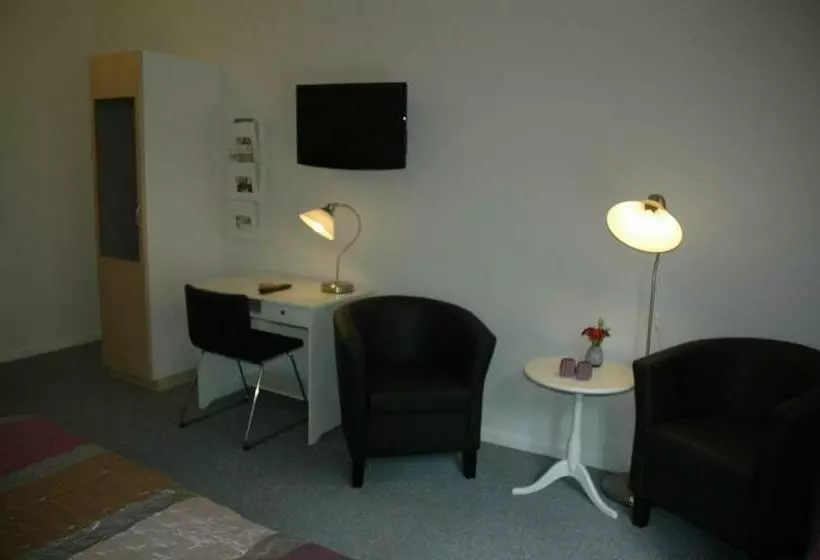 酒店 Bromølle Kro