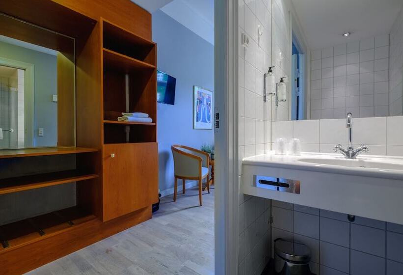 Hotel Four Points Flex By Sheraton Roskilde