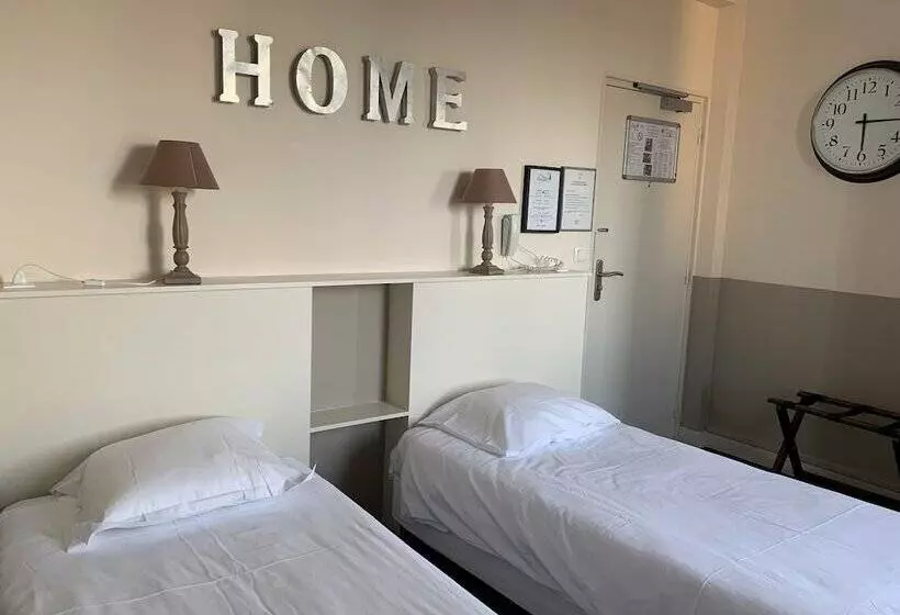 هتل Anne De Bretagne Blois